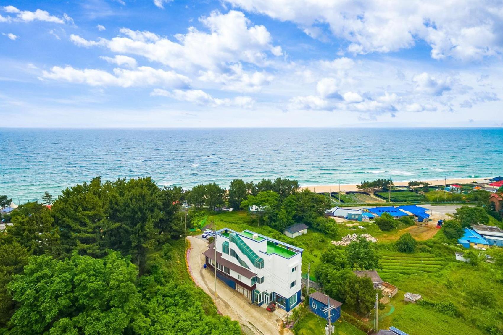 Gangneung Undukmaru Pension Exteriér fotografie